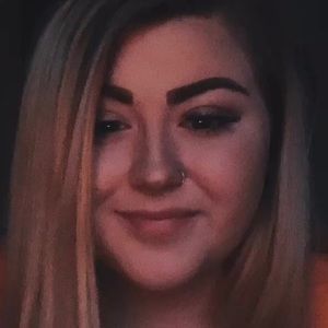 Meet your Posher, Cecilia